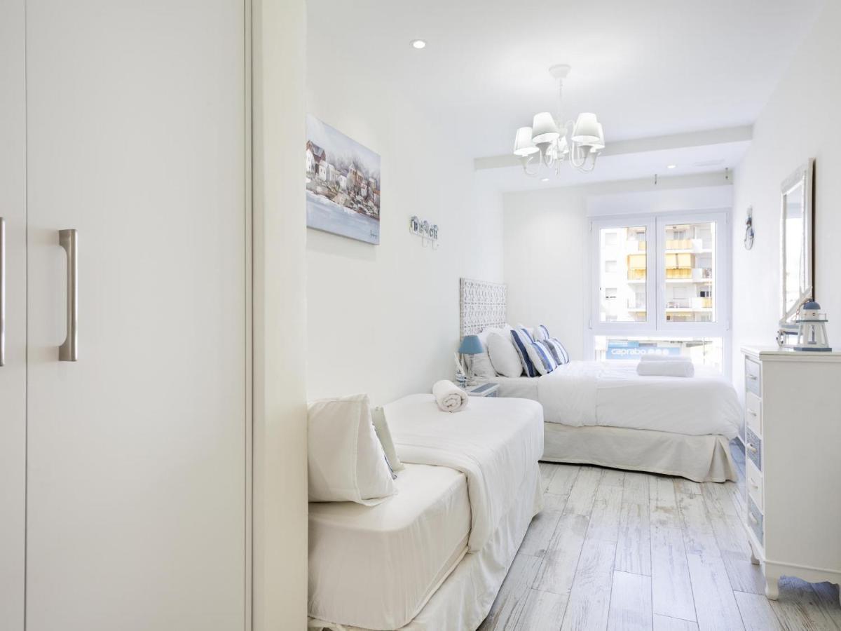 Sitges Spaces Mediterranean Apartments 4 Bedroom, 4 Bathroom, Huge Terrace, Jacuzzi- Sleeps 9 Εξωτερικό φωτογραφία
